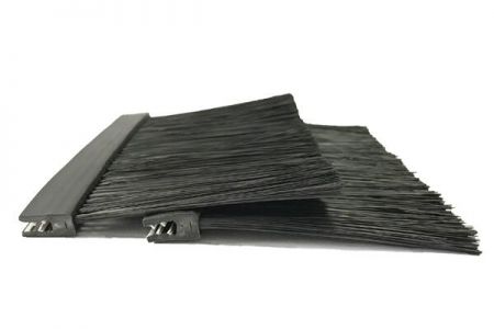 機(jī)柜毛刷的主要類型有哪些？細(xì)數(shù)傲群機(jī)柜密封毛刷幾大分類