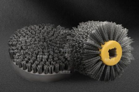 圓盤(pán)研磨刷的適用范圍有哪些？盤(pán)點(diǎn)傲群圓盤(pán)刷適用領(lǐng)域