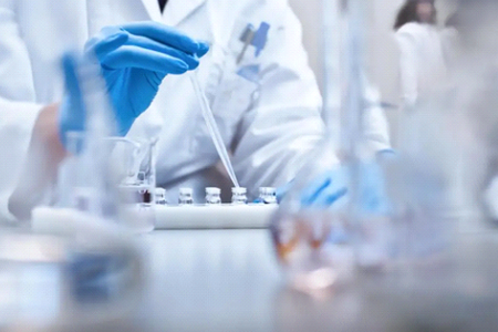 精準(zhǔn)醫(yī)療“細(xì)胞捕手”：傲群取樣刷的毫米級(jí)突破